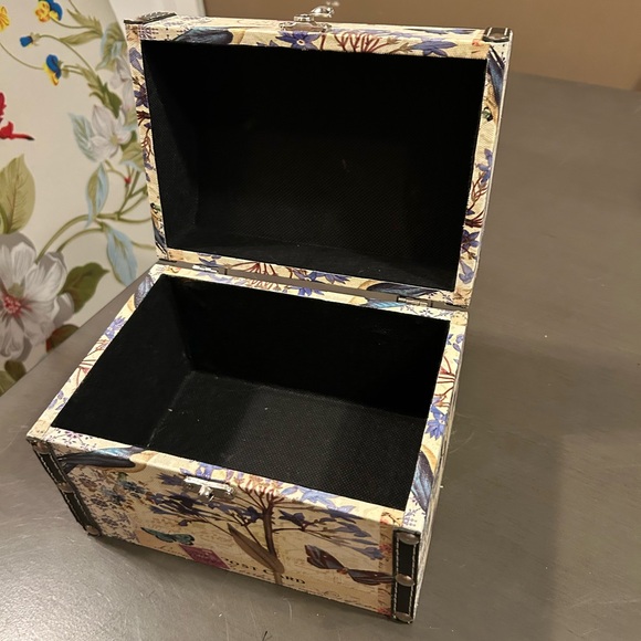 Floral Decorative Storage Box - Picture 7 of 9